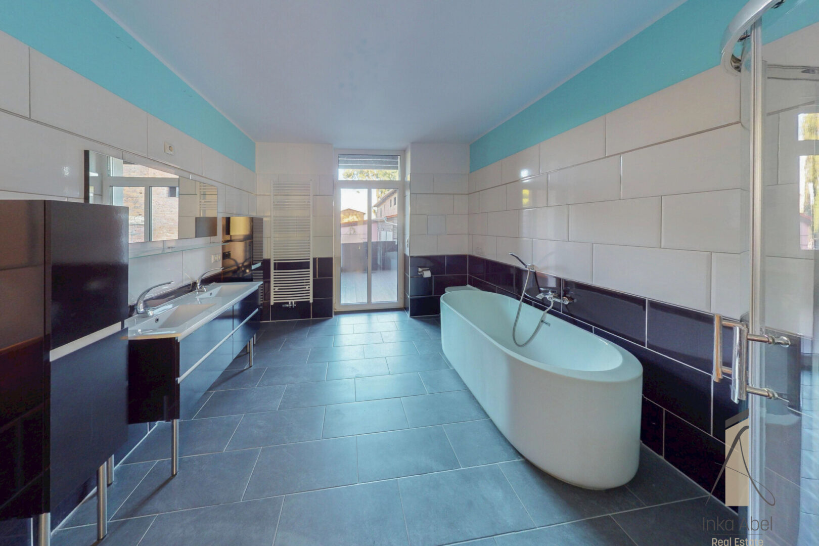 Badezimmer 1