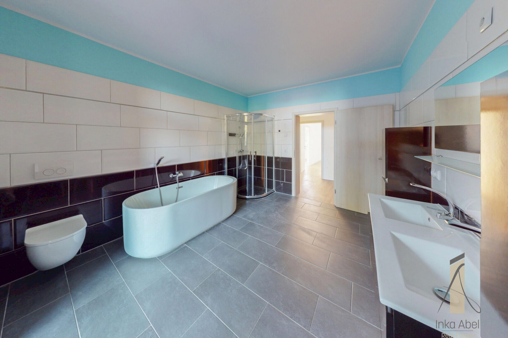 Badezimmer 1