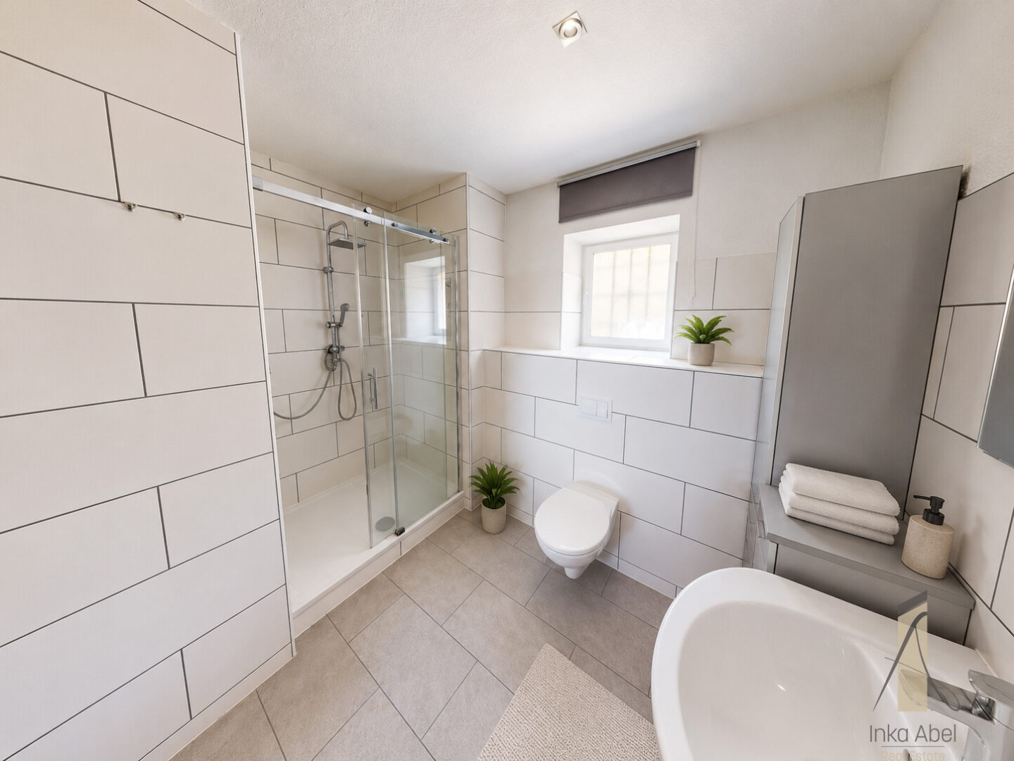 Badezimmer 1
