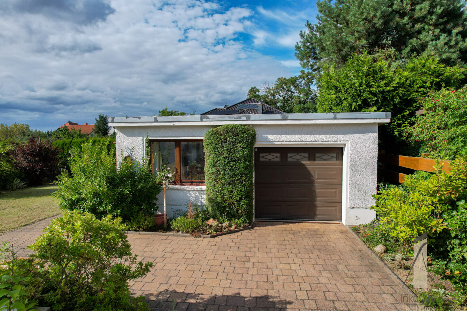 Werkstatt & Garage
