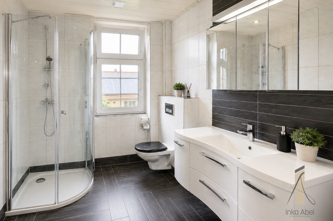 Badezimmer 2